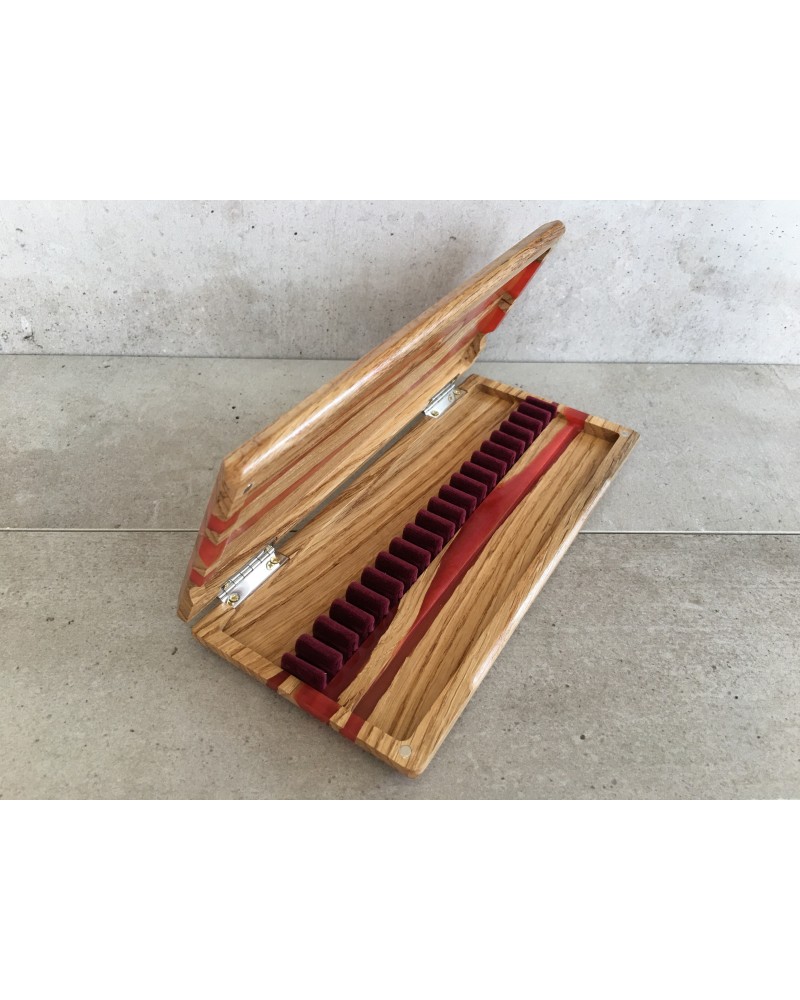 Oboe reed case for 20 reeds deep red, new 